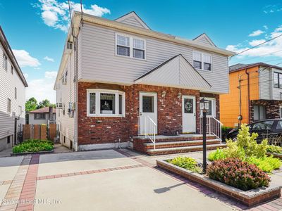 980 Rensselaer Ave, Staten Island, NY, 10309