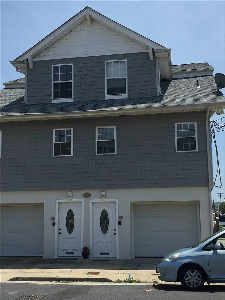 3726 South Blvd photo 1