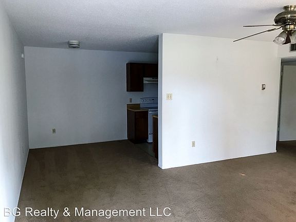 2nd image of 404 Elias St APT 101