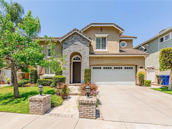 106 Lakeside Dr, Buena Park, CA 90621