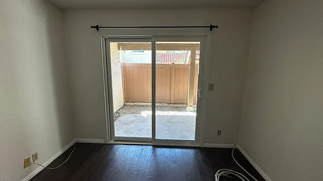 644 Thoreau Ln — Photo 24