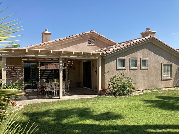 2nd image of 78267 Calico Glen Dr