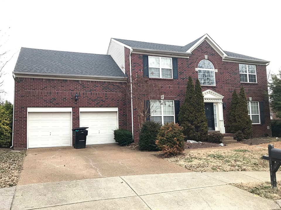 1st image of 216 Wynbrook Ct