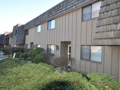 86 Gillies Ln, Norwalk, CT, 06854