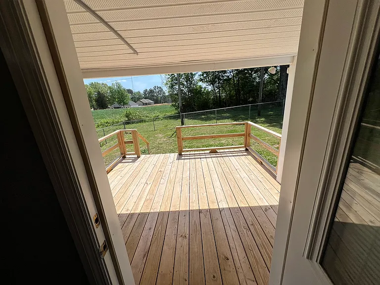 192 Elgin Dr — Photo 17