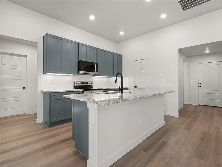 2617 Garland Ave — Photo 7
