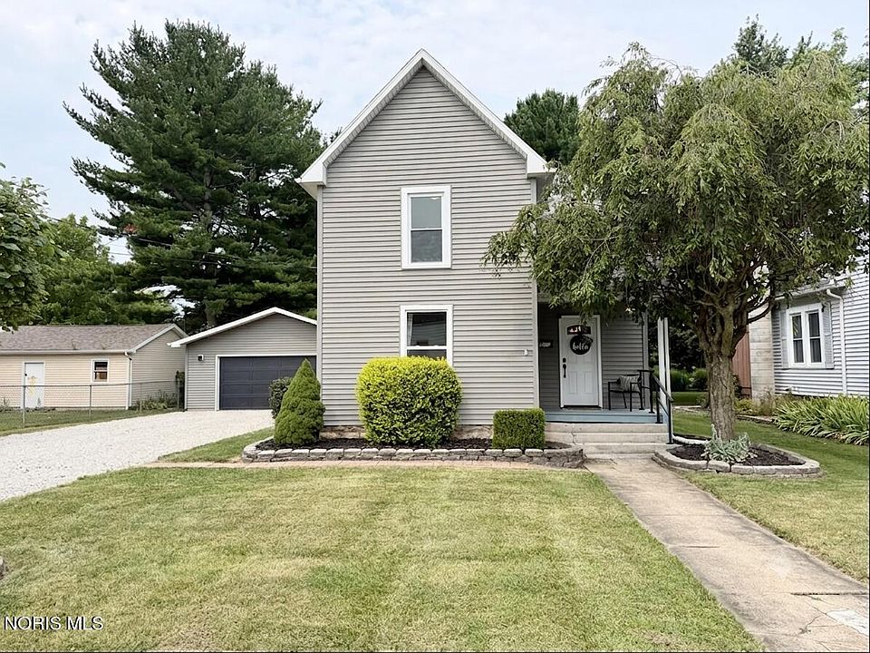 1st image of 304 Kinney St