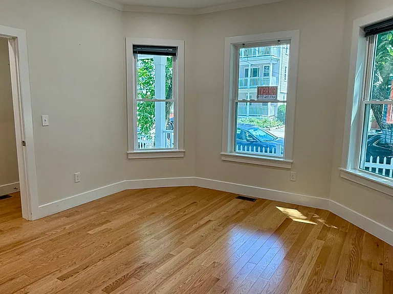 17 Cameron Ave #17 — Photo 6