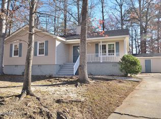 1005 N Hornbeam Dr, Rocky Mount, NC 27804