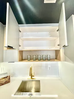 Rented by Pear NYC LLC | media 3