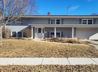 1047 N 3rd St, Rochelle, IL 61068