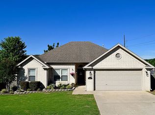 6281 Clay Ave, Springdale, AR 72762