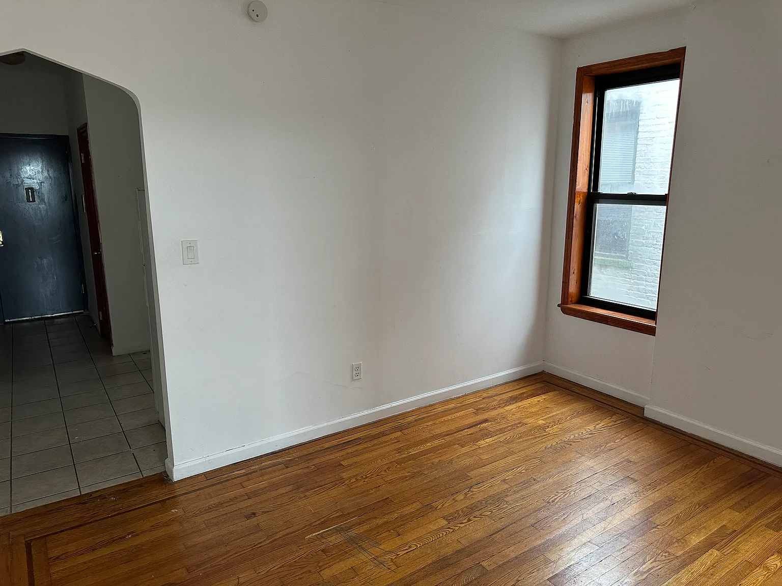61-34 Madison Street — Photo 4