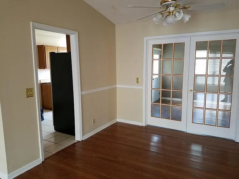 1807 Shadowlawn Dr — Photo 14