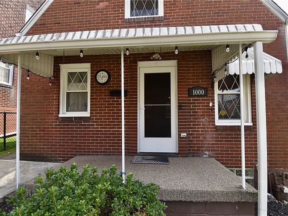 3rd image of 1000 Ewing St