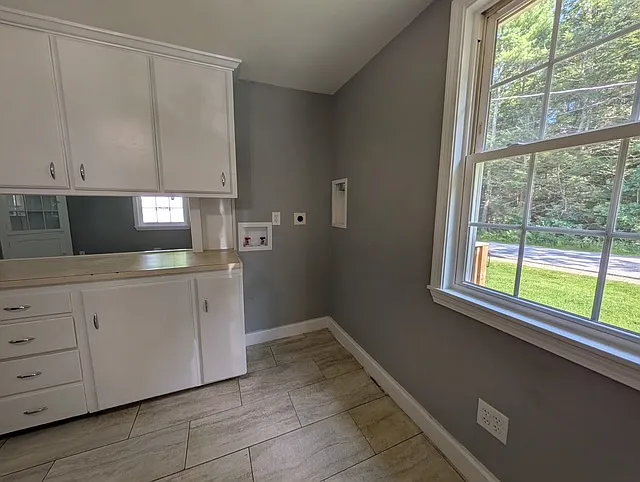 2 bed, 736 sqft, $2,150 — Photo 2