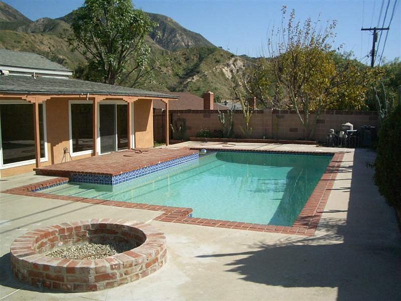 1st image of 13773 Graber Ave