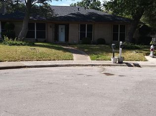 1319 Williams Cir, Desoto, TX 75115
