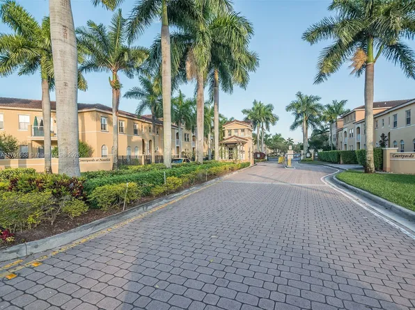 4331 SW 160th Ave APT 108, Miramar, FL 33027