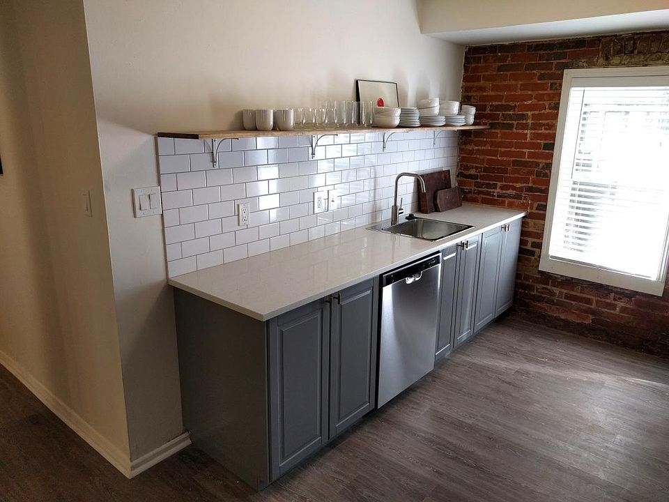 Ample counter space in kitchen