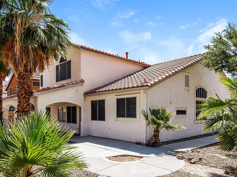 6306 Wild Strawberry Ln — Photo 17
