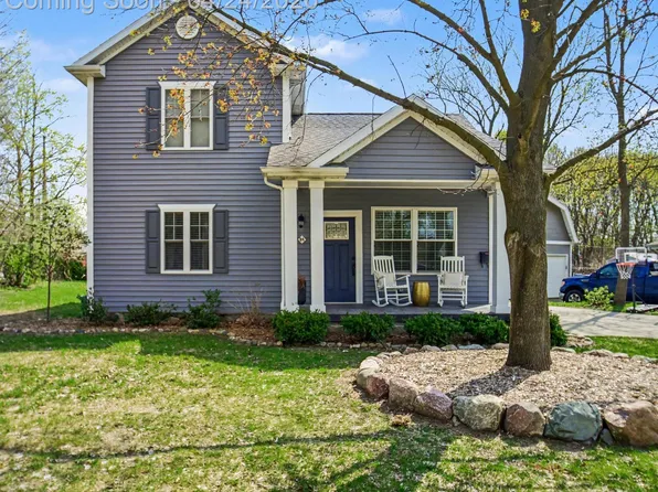 34 Mechanic St, Oxford, MI 48371