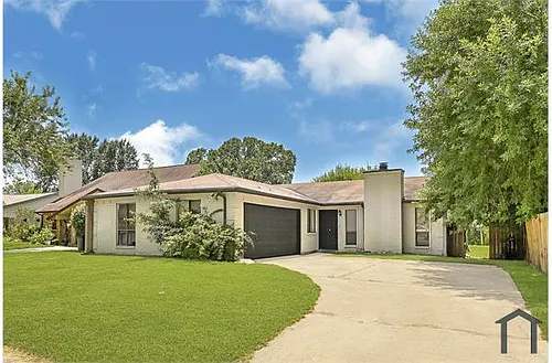 22915 Summer Pine Ln Photo 1