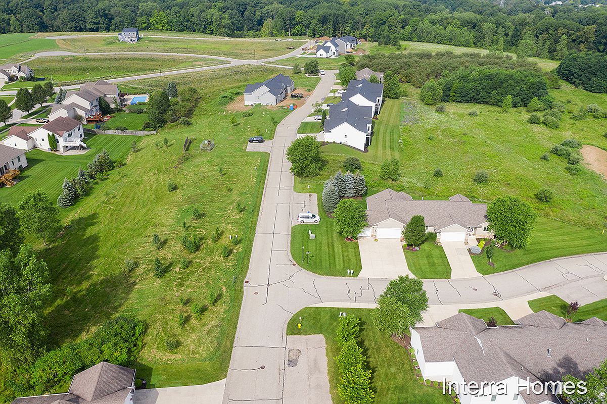 Jason Ridge Condominiums by Interra Homes in Walker MI Zillow