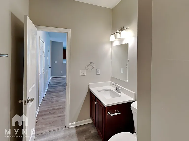 7490 Absinth Dr — Photo 30