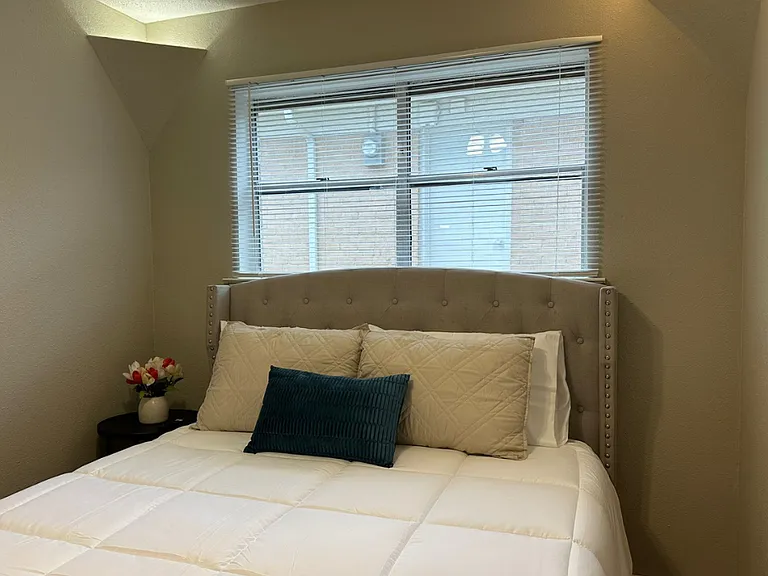 1607 Sagebrush Trl — Photo 12