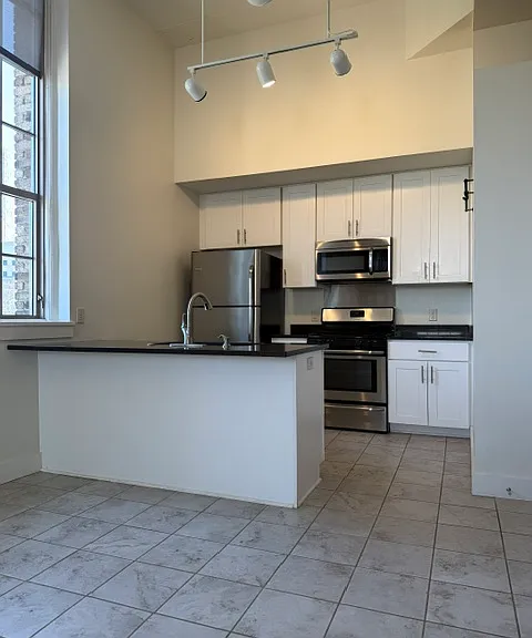 42 S Washington St #404 — Photo 5