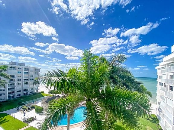 4th image of 3443 Gulf Shore Blvd N APT 706