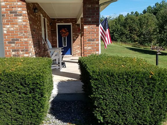 4th image of 318 Ivy Hill Dr