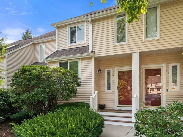 79 Gaslight Ln, North Easton, MA 02356