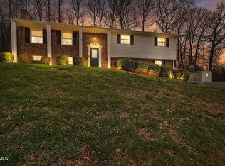 148 Whitehills Rd, Kingsport, TN 37660