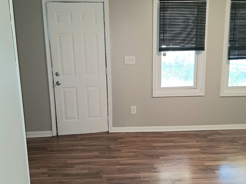 1st image of 3506 Kahlert Ave