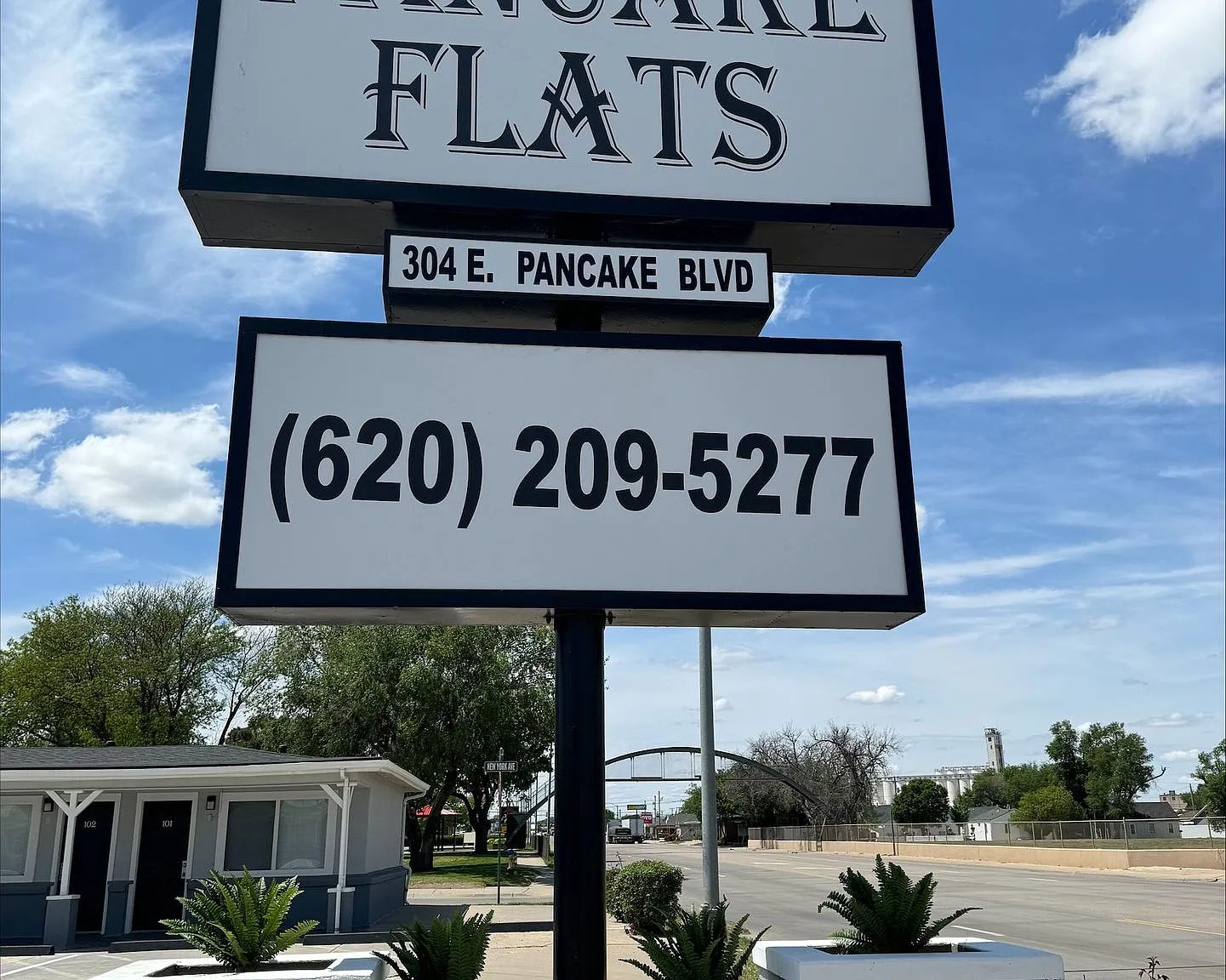 Pancake Flats in Liberal — Photo 1
