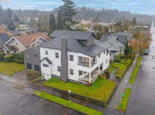 824 Center St, Oregon City, OR 97045
