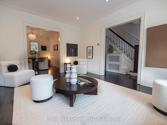 2nd image of 86 Willowbank Blvd