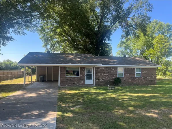 2103 Barbara Ln, Lavaca, AR 72941