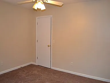 908 Chesapeake Way — Photo 6