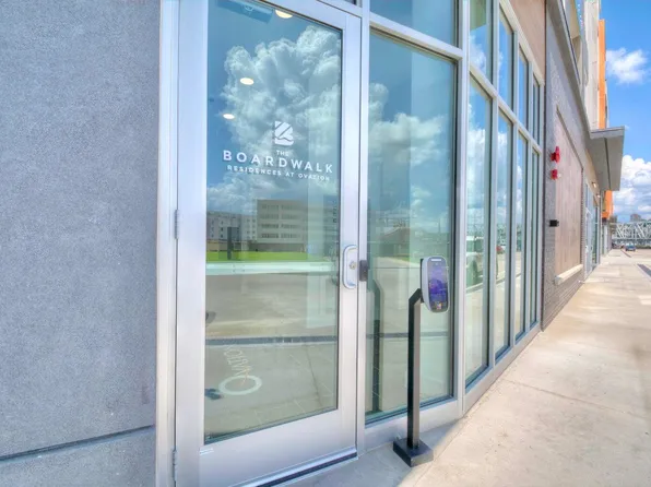 700 Ovation Way #314, Newport, KY 41071