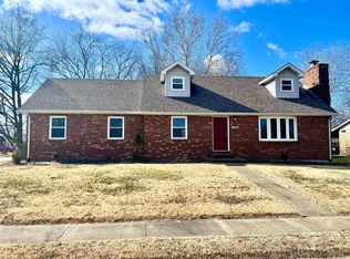 1740 Meadow Ln, Edwardsville, IL 62025