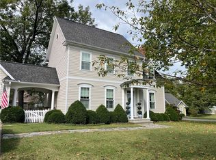 1005 W Jefferson St, Siloam Springs, AR 72761