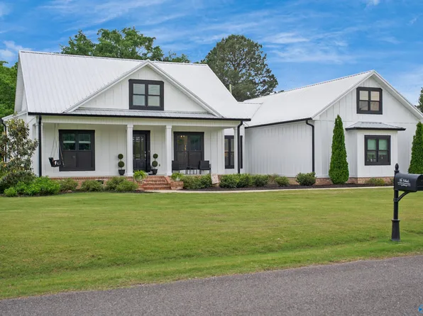 1021 Rose Haven Dr, Southside, AL 35907