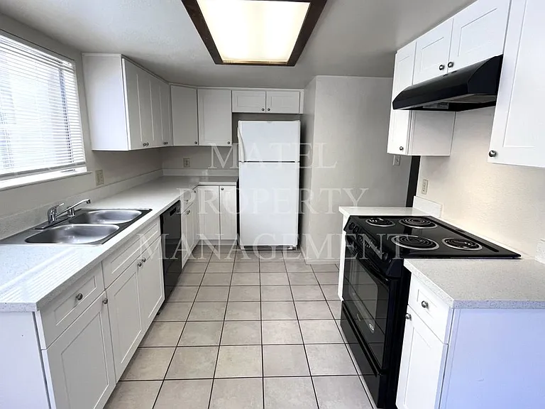 3701 Colonial Dr #217 — Photo 1