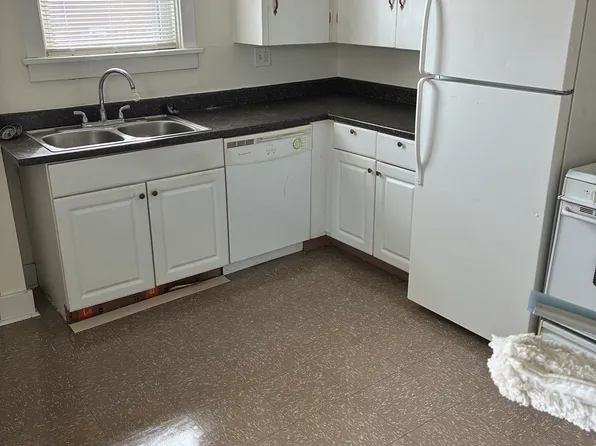 119 W Virginia Ave, Homestead, PA 15120