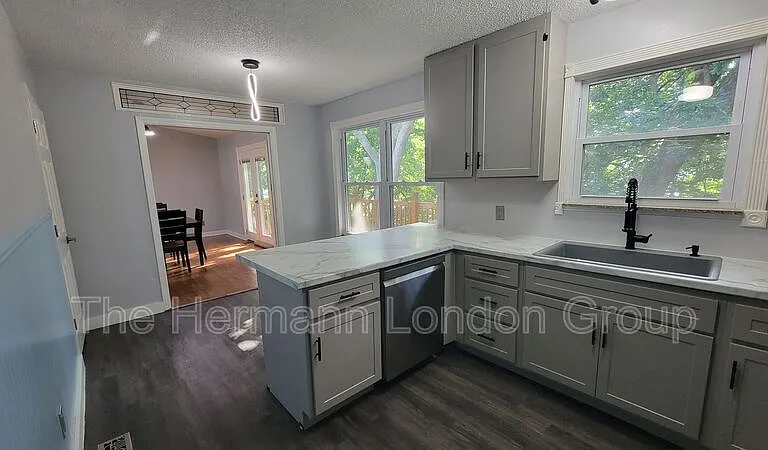 2018 San Pedro Dr — Photo 7