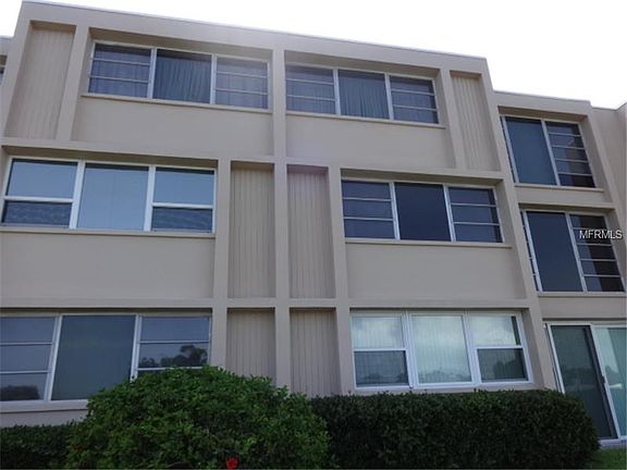3rd image of 7465 Bay Island Dr S APT 212