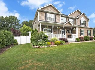 40 Evergreen Ave, Pt Jefferson Station, NY 11776